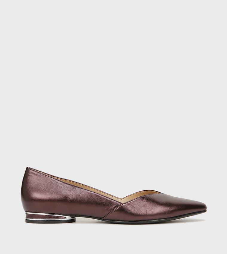 HAVAA Textured Slingback Pumps