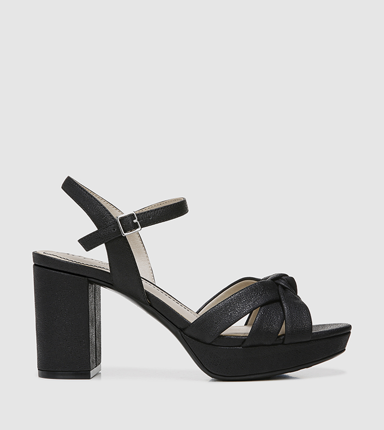 Lifestride on sale black heels