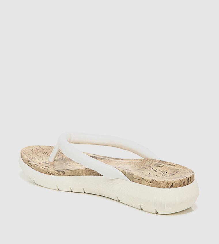 Buy Naturalizer LOVELLE Flatform Flip Flops In White | 6thStreet Qatar