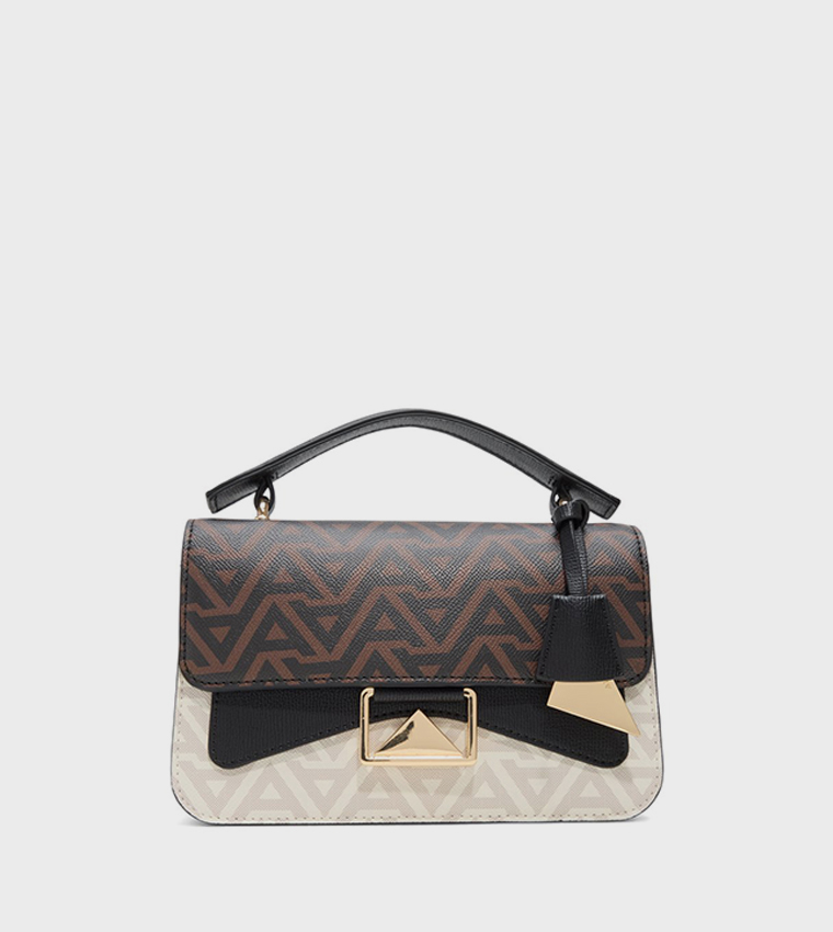 حقيبة يد بشعار 