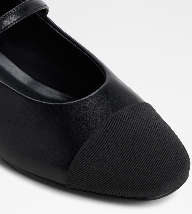 حذاء ماري جين لونين