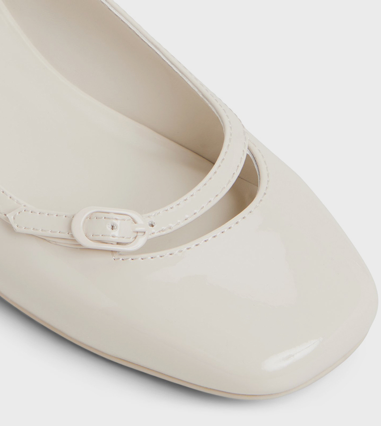 HARPERRR Slingback Pumps