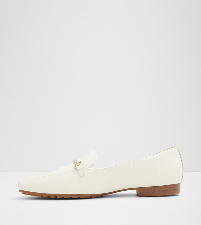HARRIOT Metal Accent Loafers