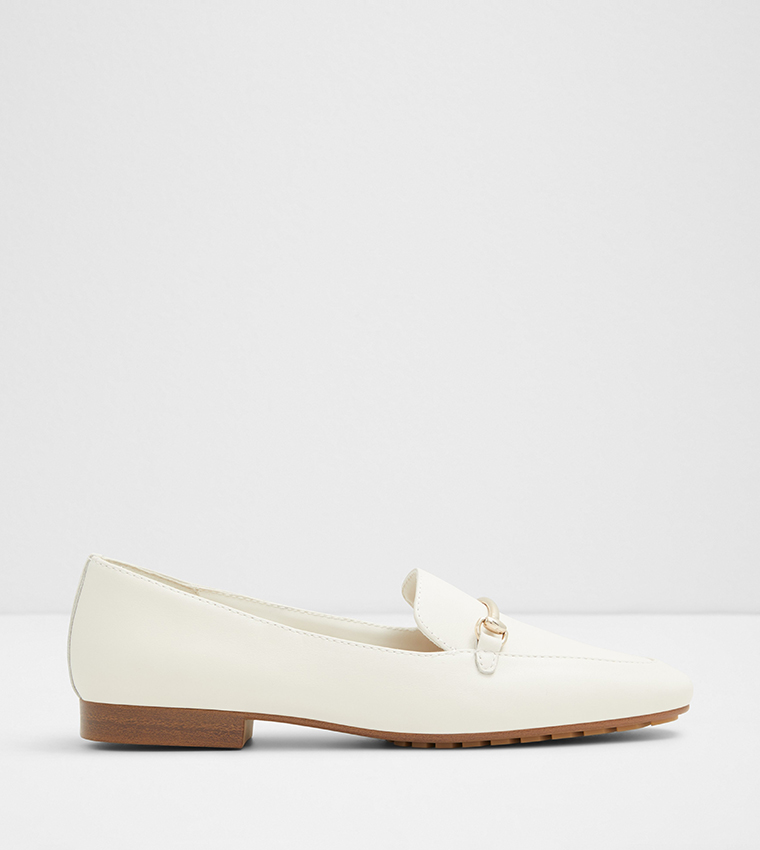 HARRIOT Metal Accent Loafers