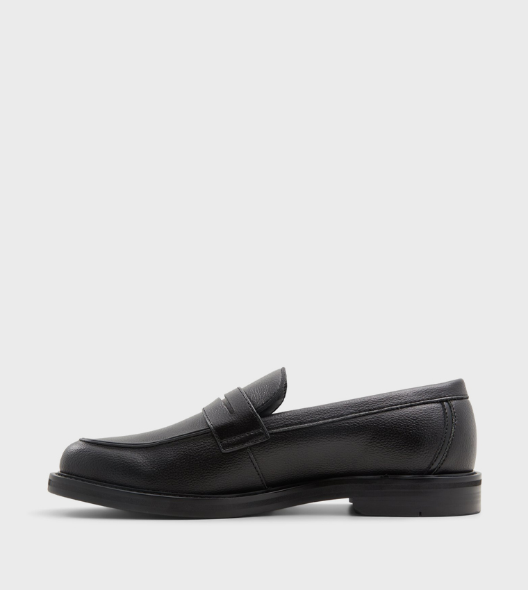 HAYWARD Slip-On Loafers