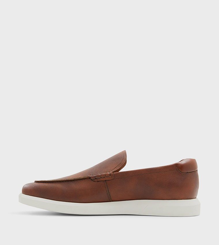 HAYWORTH Round Toe Loafers