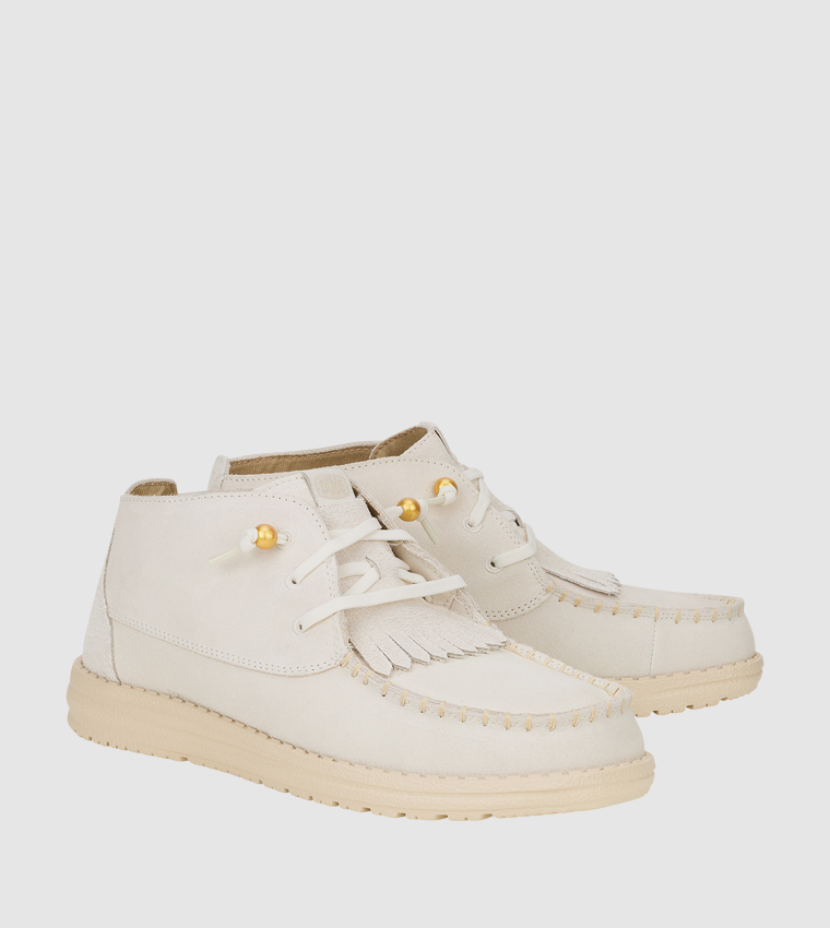 حذاء سليب أون برقبة متوسطة 