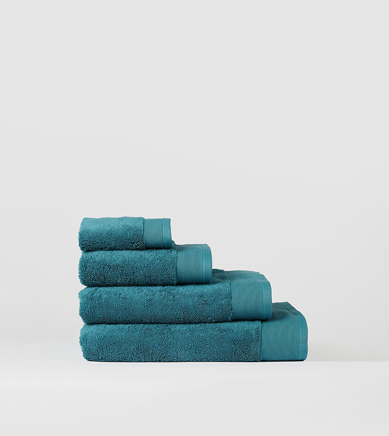 Buy Debenhams Egyptian Cotton Bath Towel In Green 6thStreet Kuwait