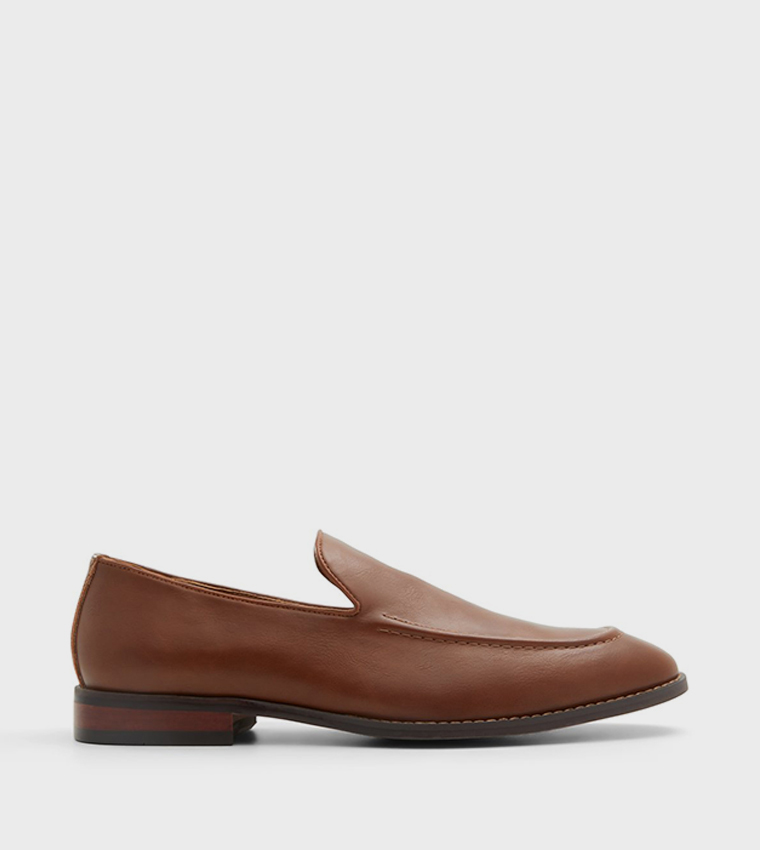 HEATHROW Textured Loafers