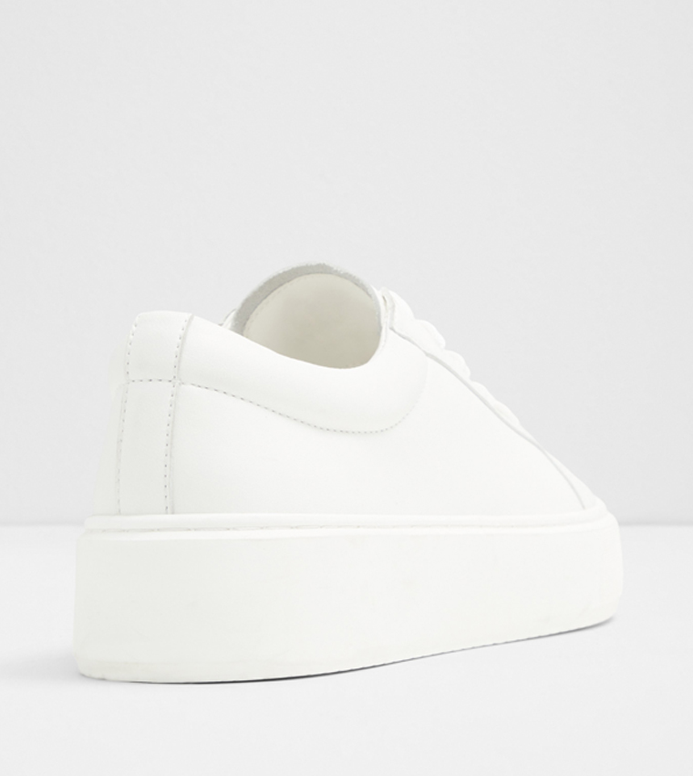 HELY Lace-Up Sneakers