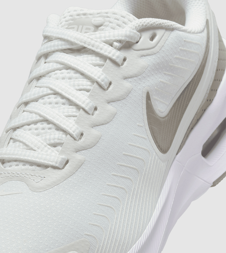 AIR MAX NUAXIS Color Block Lace-Up Shoes