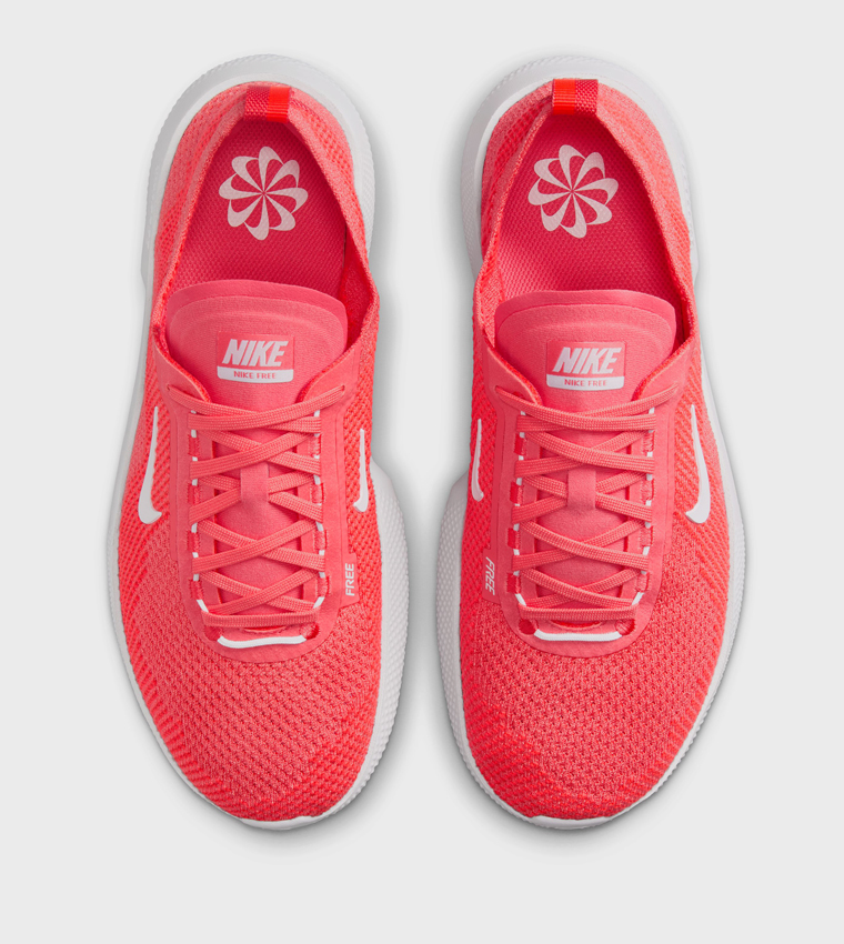 FREE 2025 Lace-Up Sneakers