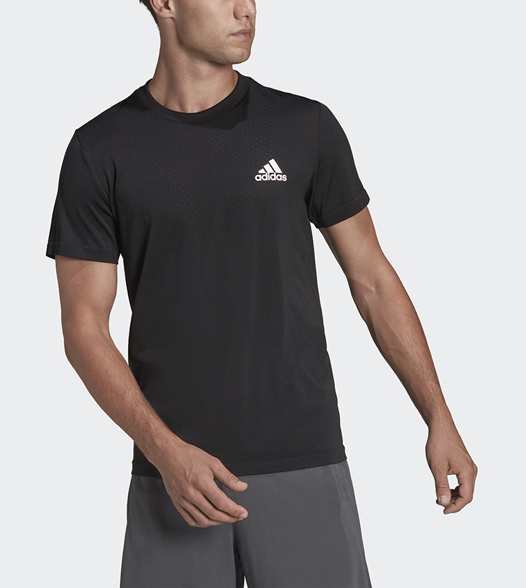 T shirt store sport adidas