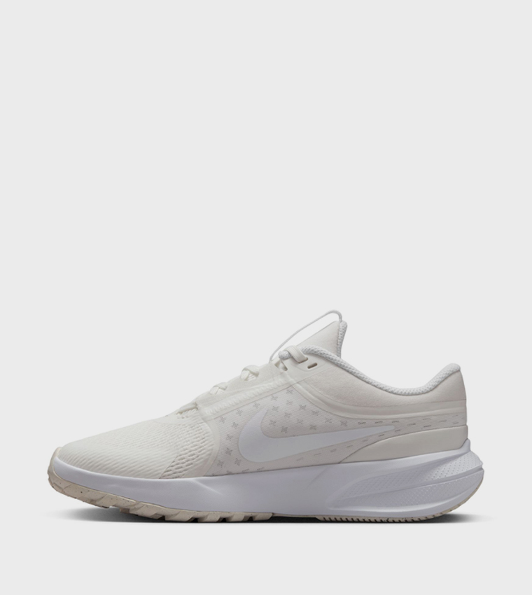 white runners nike