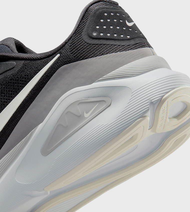 STRUCTURE 26 Running Shoes