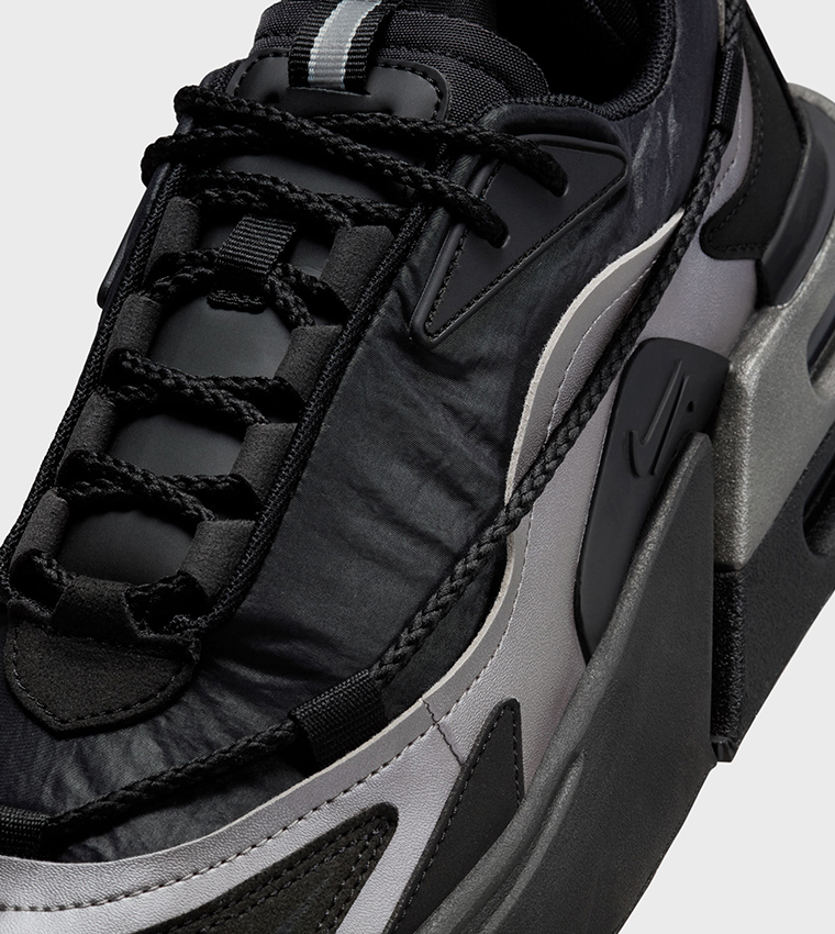 AIR MAX FURYOSA SE Chunky Sneakers