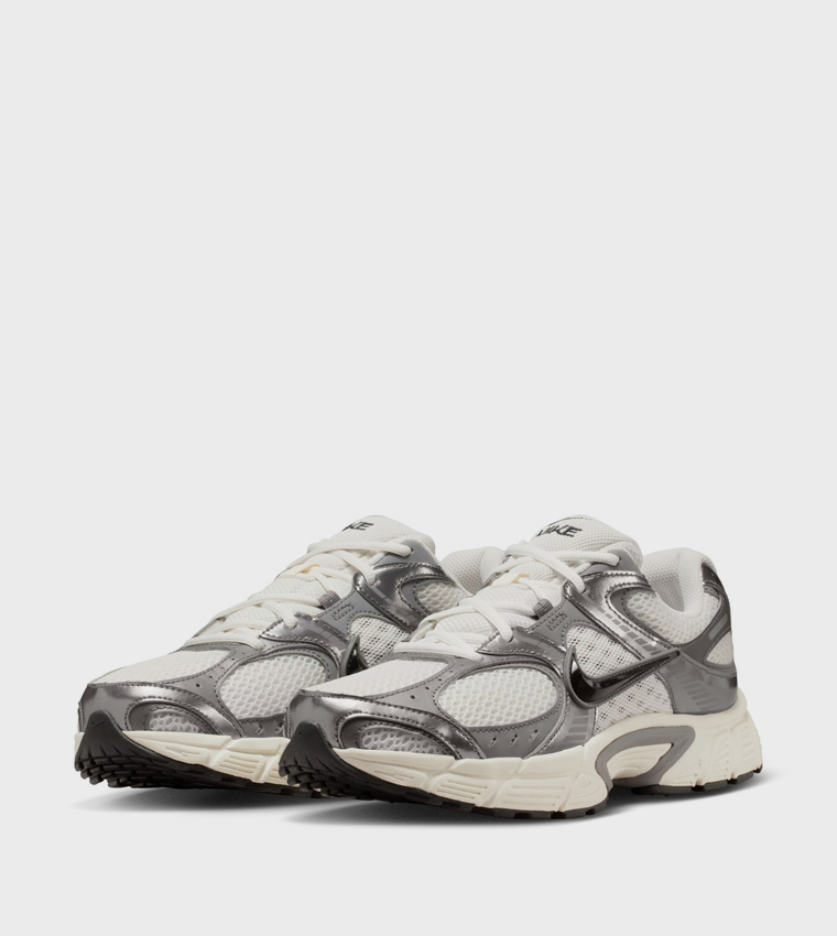 V5 RNR Color Block Runner Sneakers