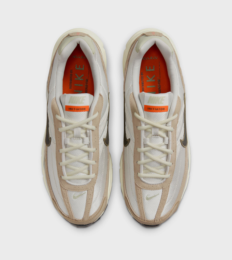 سنيكرز جري إنيشييتور برباط 