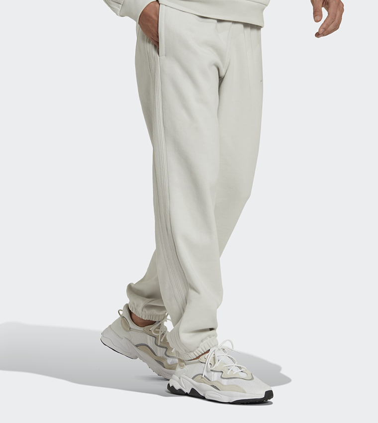 adidas essentials solid joggers