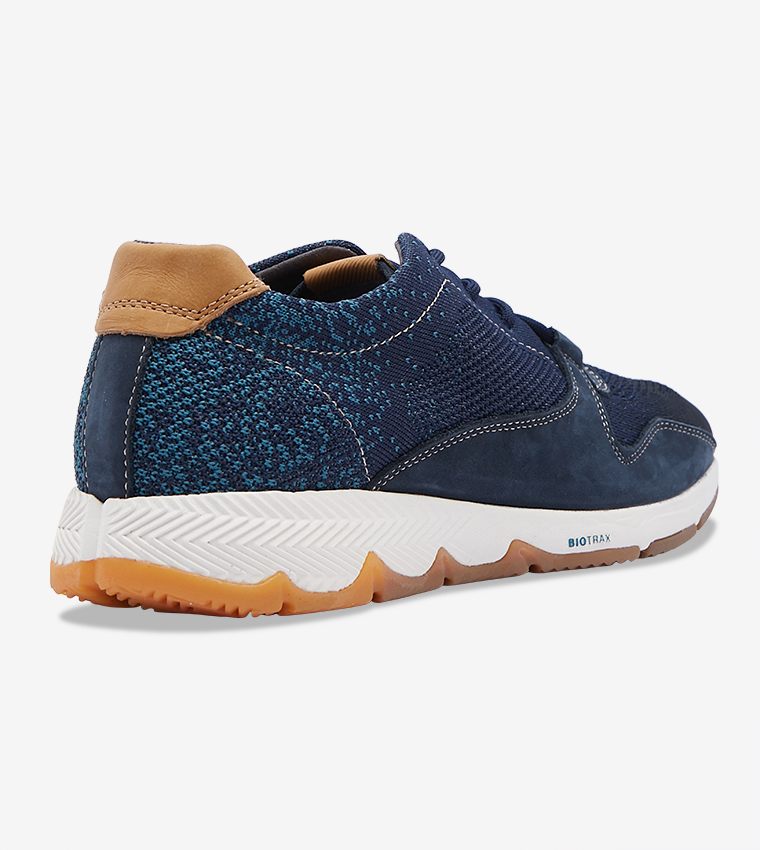 Hush puppies biotrax best sale