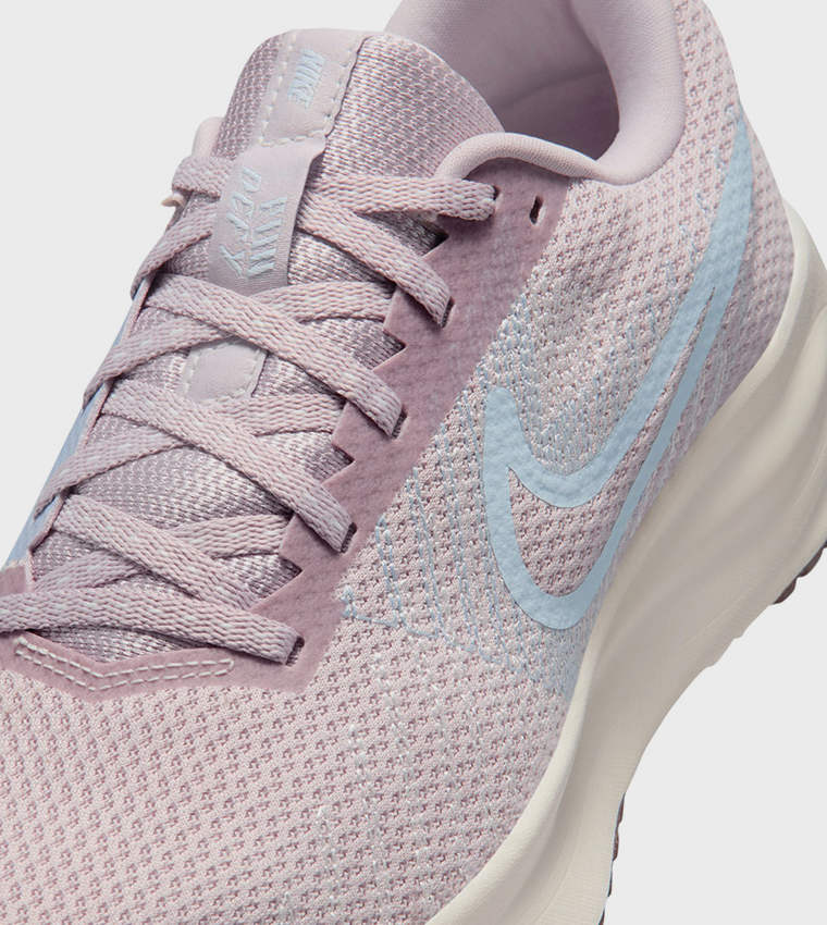 RUN DEFY Lace-Up Shoes