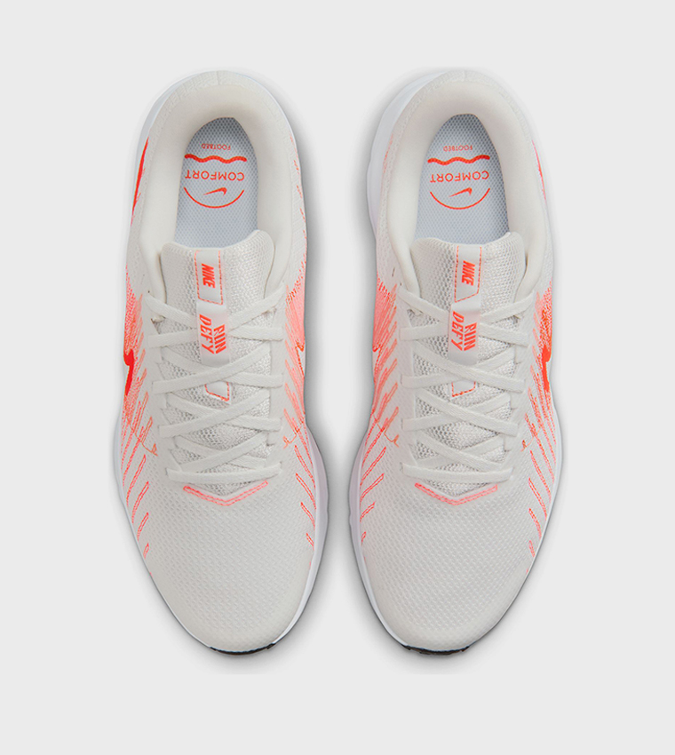 سنيكرز برباط ران ديفاي