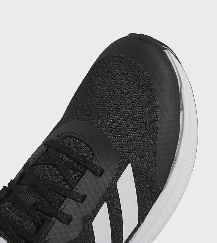 حذاء جري رنفالكون 3.0