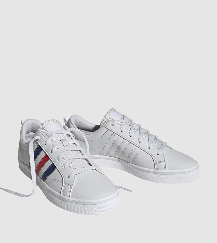 VS Pace 2.0 Lace-Up Shoes