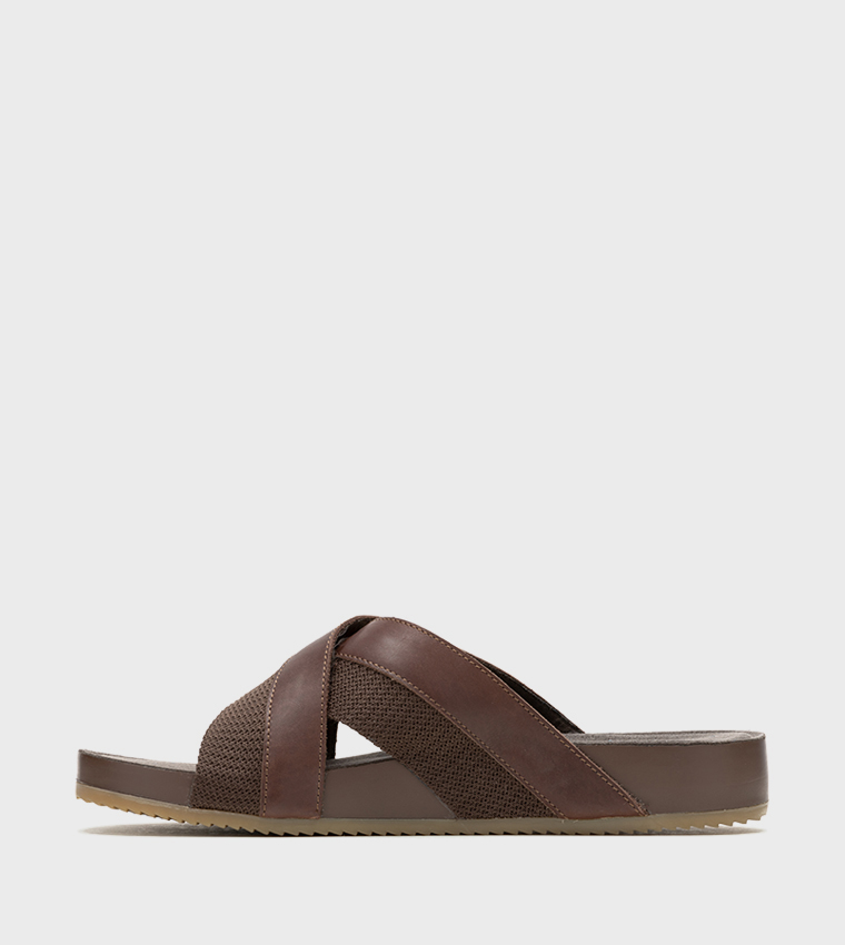 MERRITT Criss-Cross Sandals
