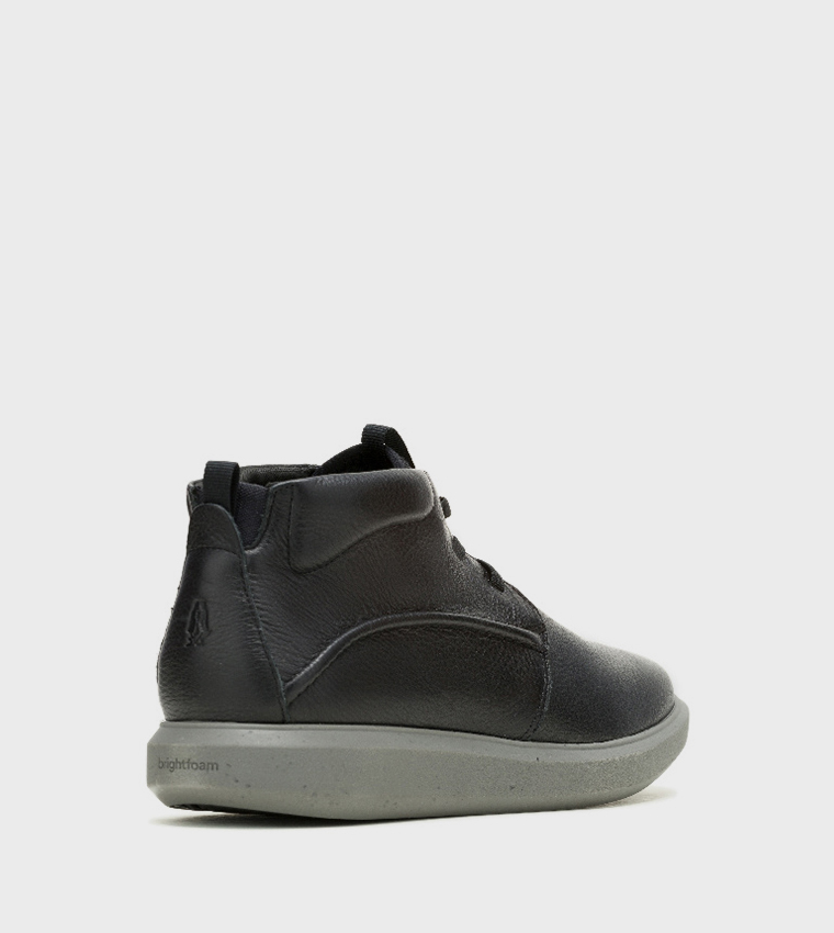 NILES CHUKKA Lace-Up Boots