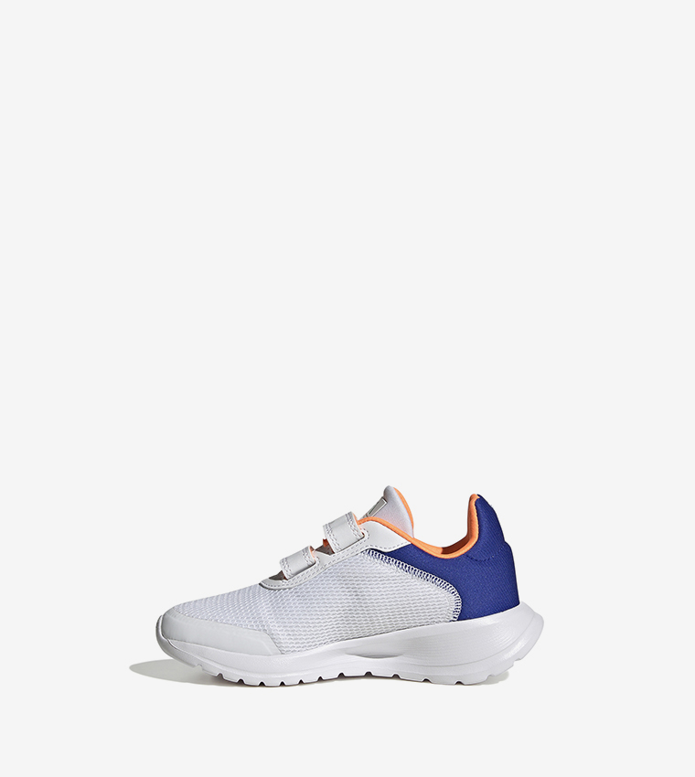 Running shoes hotsell with velcro closure