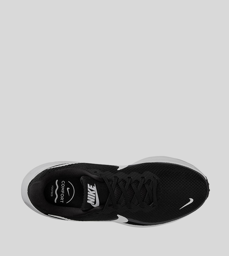 REVOLUTION 8 Running Shoes