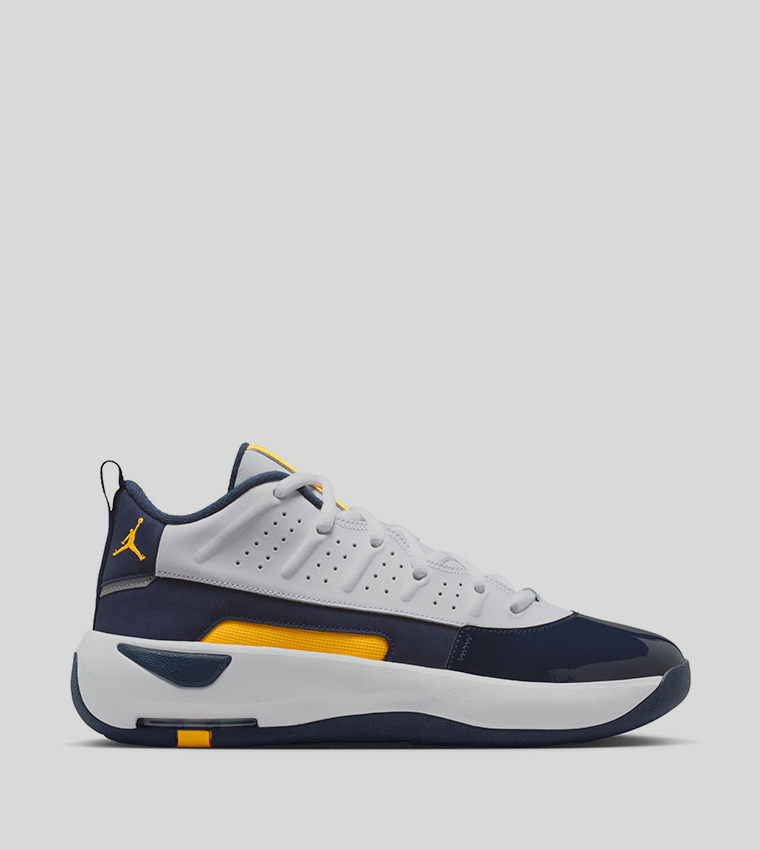 سنيكرز كرة سلة جوردن ماكس أورا 7