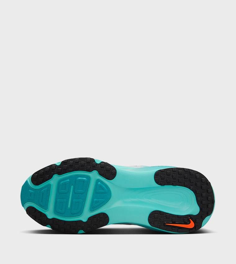 VOMERO 18 GS Runner Sneakers