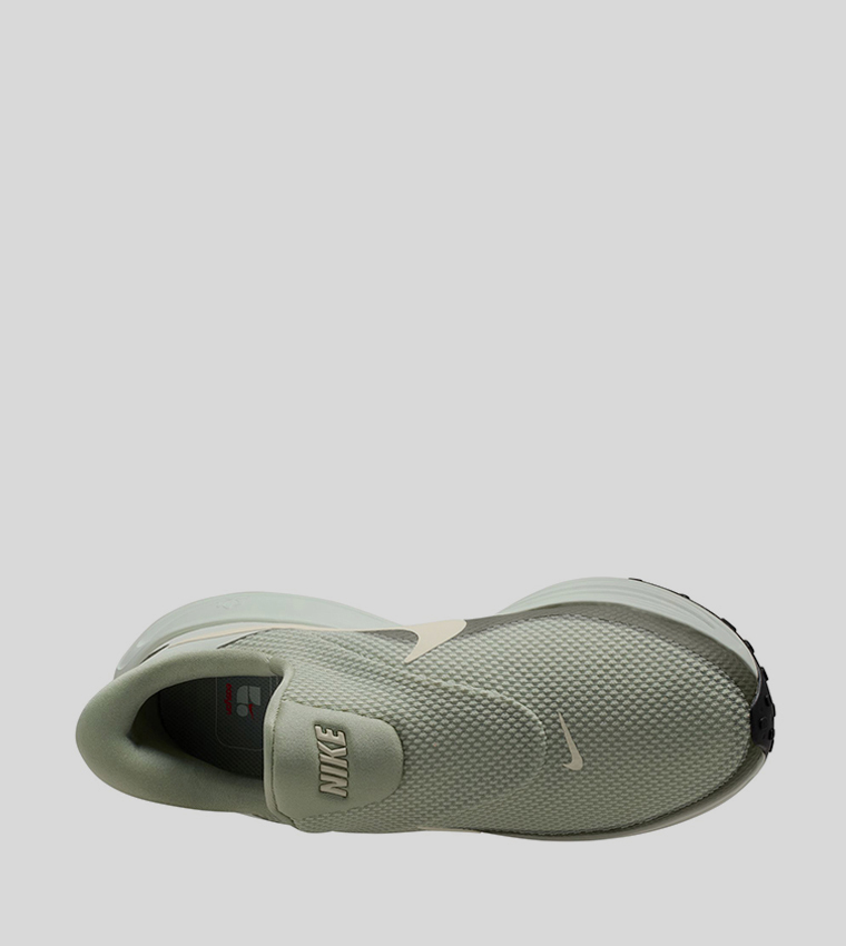 REVOLUTION 8 EASYON Slip-On Shoes