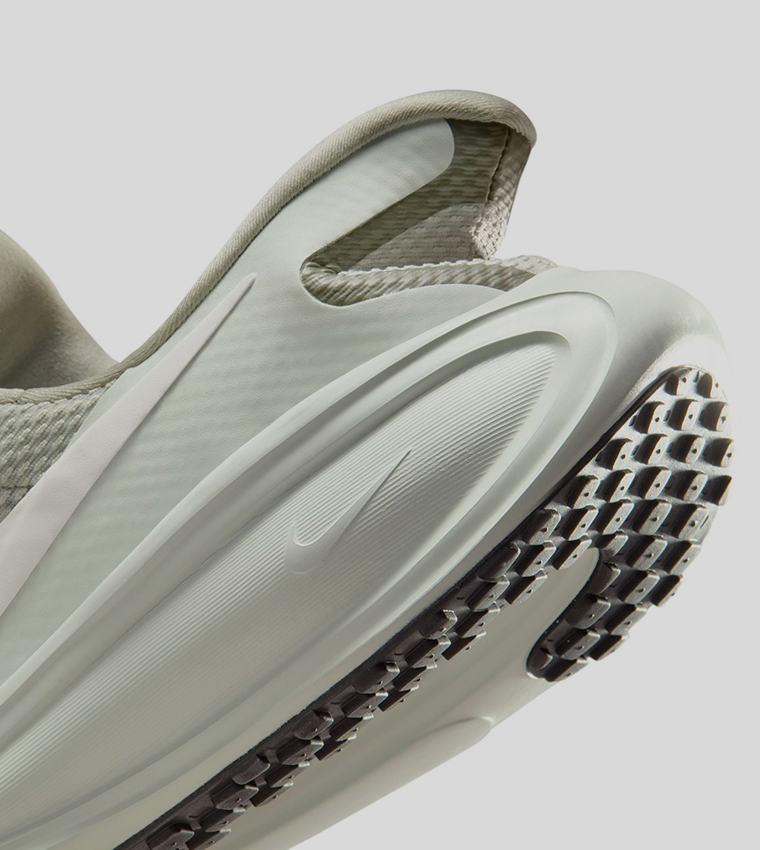 REVOLUTION 8 EASYON Slip-On Shoes