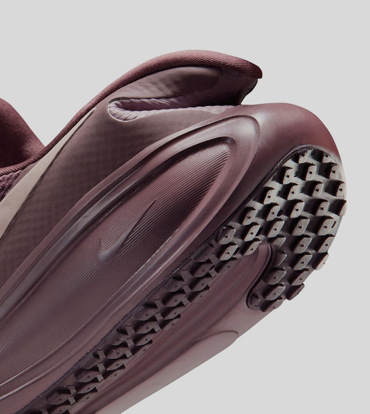 REVOLUTION 8 EASYON Slip-On Shoes