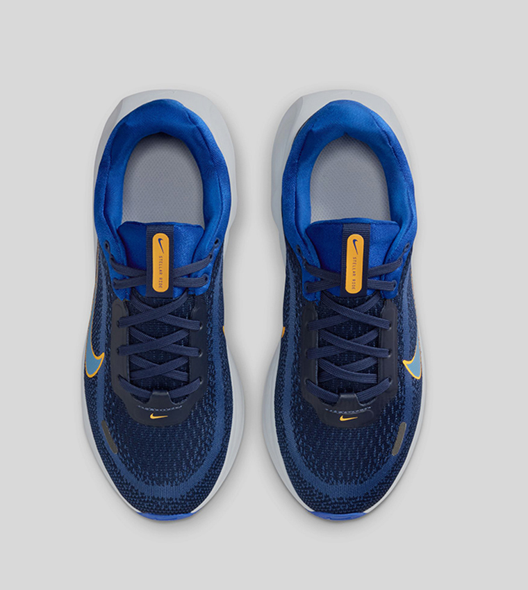 STELLAR RIDE Logo Detail Running Shoes