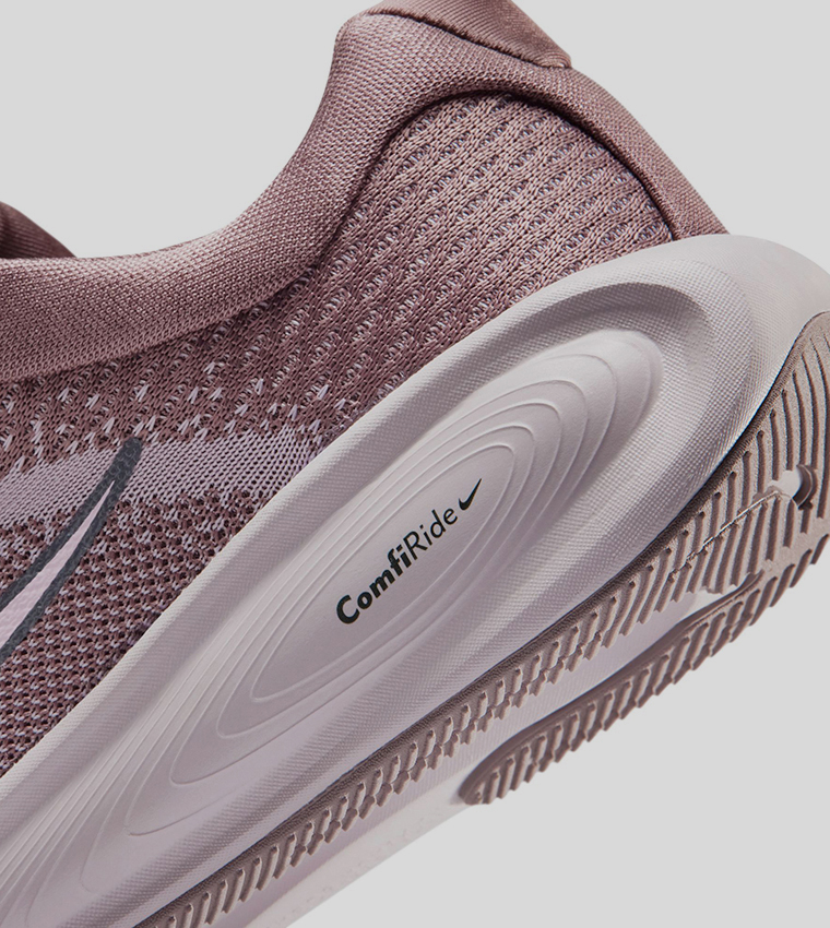 حذاء جري ستيلار رايد بشعار