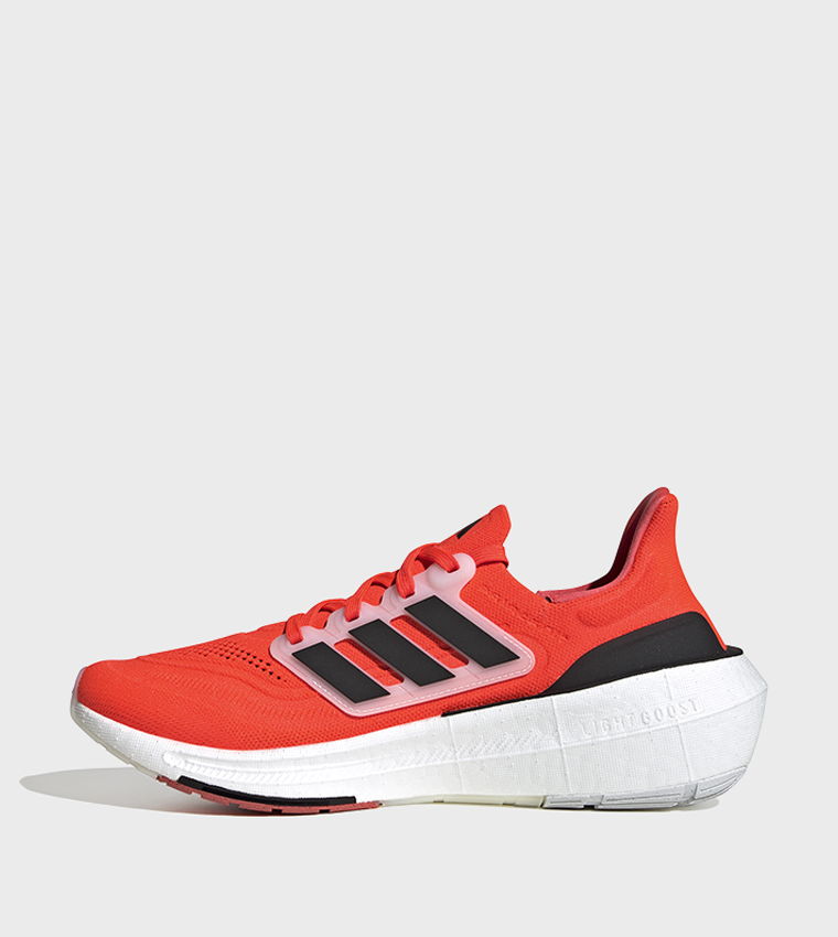 ULTRABOOST 23