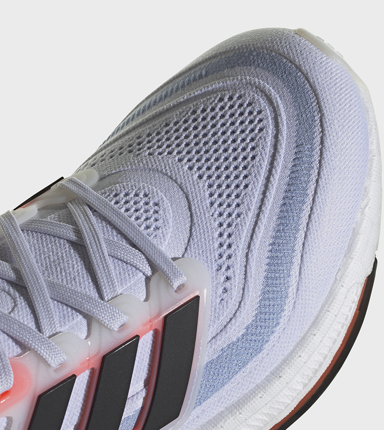 حذاء جري ULTRABOOST LIGHT برباط