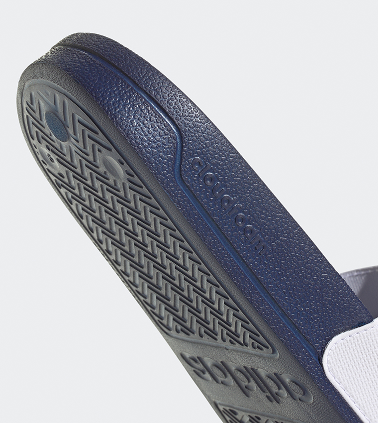 ADILETTE SHOWER Logo Detail Slides