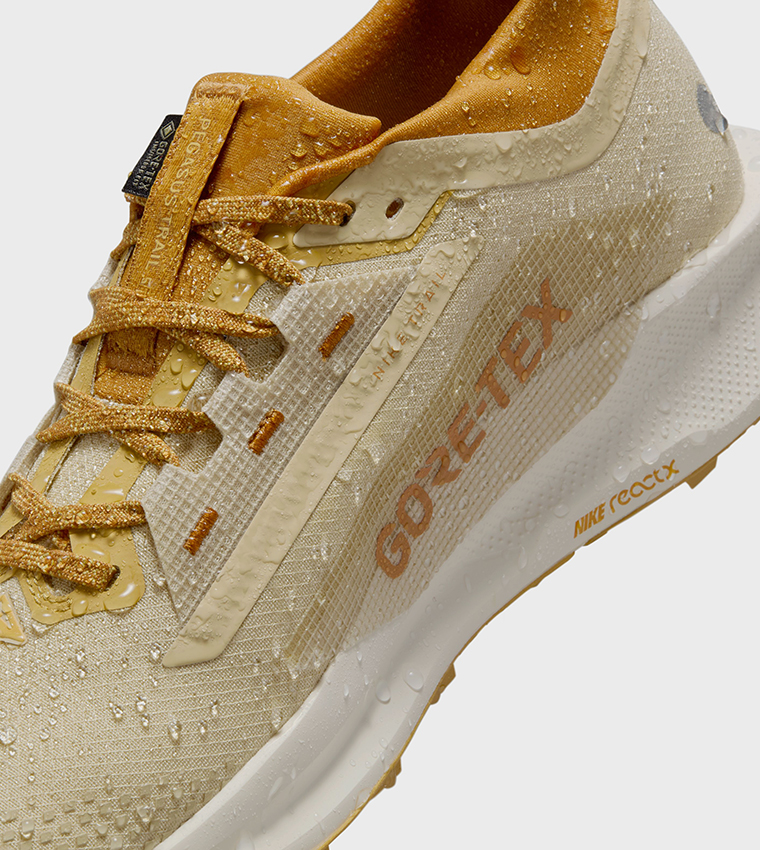 REACTX PEGASUS TRAIL 5 GTX SP Runner Sneakers