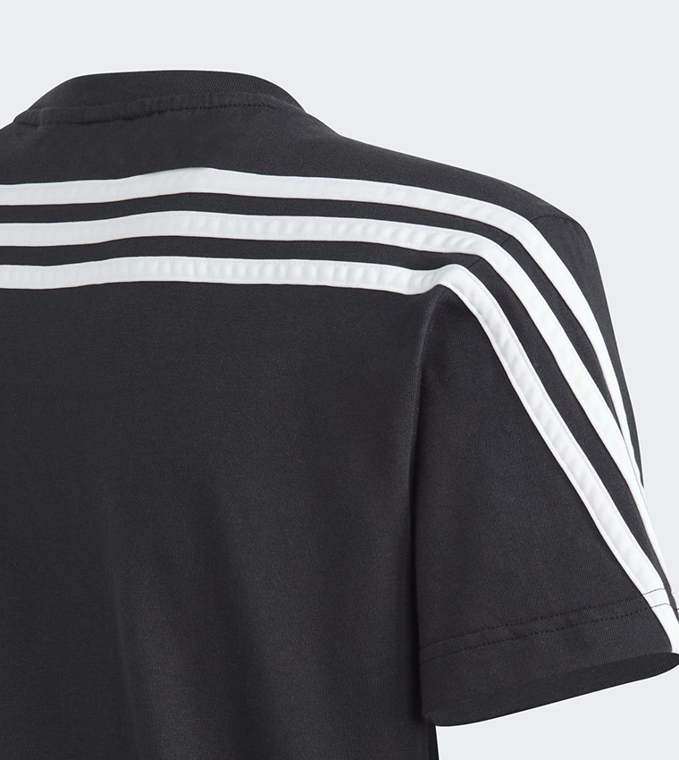 Logo Detail Short Sleeves T-Shirt