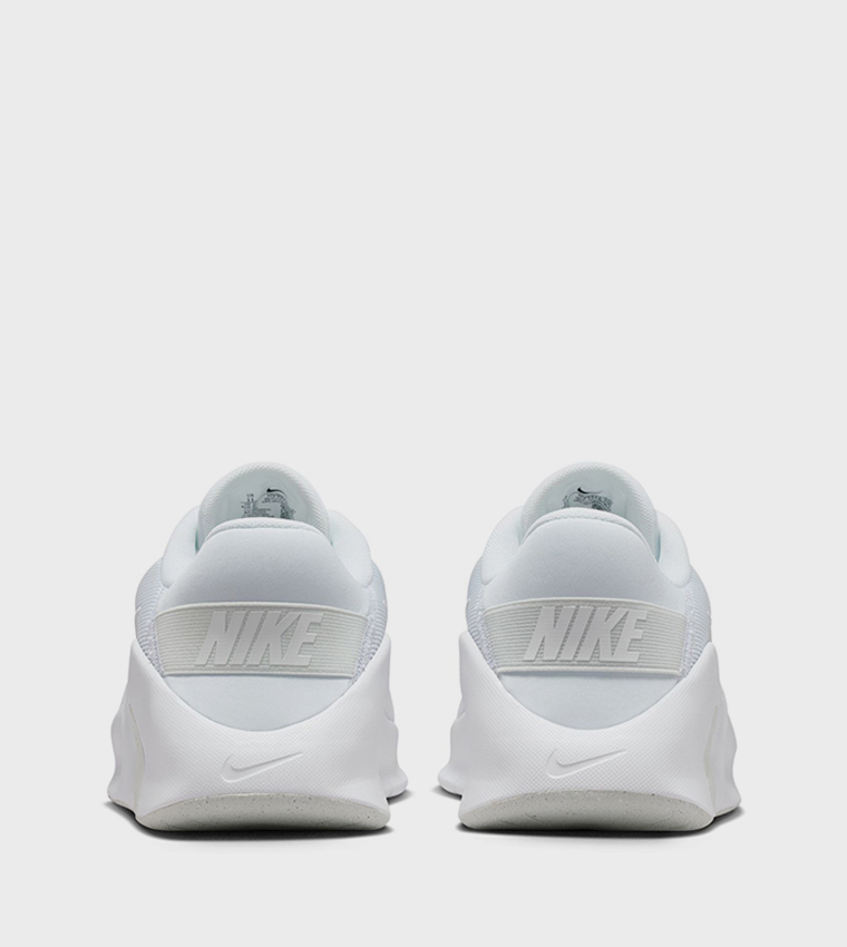 FLEX Lace-Up Training Shoes