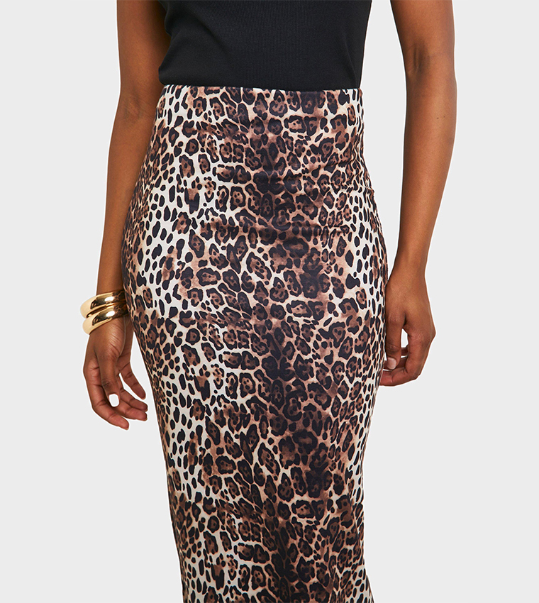 Buy Boohoo Tall Leopard Print Jersey Maxi Skirt In Brown 6thStreet UAE