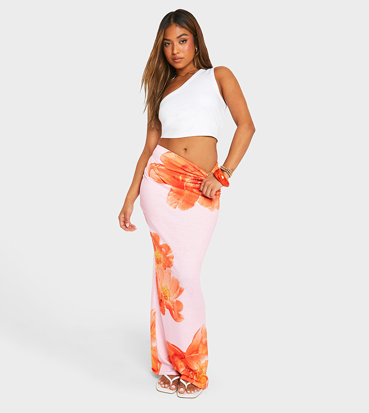 Buy Boohoo Petite Bold Floral Maxi Skirt In Pink 6thStreet Kuwait