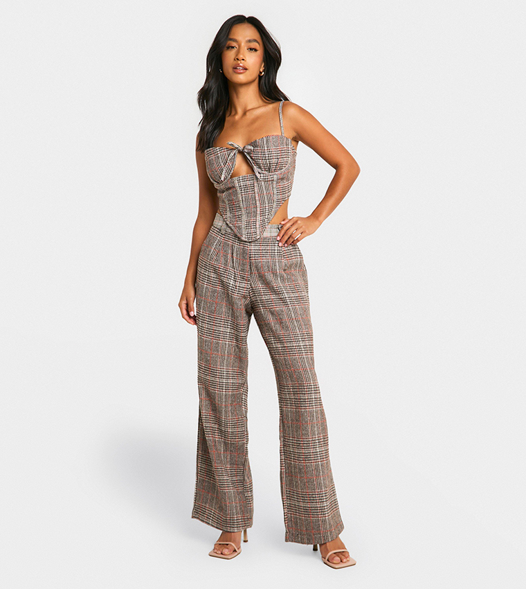 Buy Boohoo Petite Plaid Wide Leg Trousers In Brown 6thStreet UAE