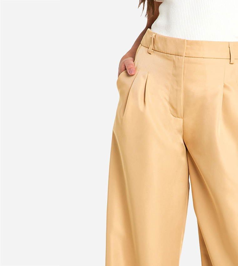 Woven Puddle Hem Pleated Dad Trousers