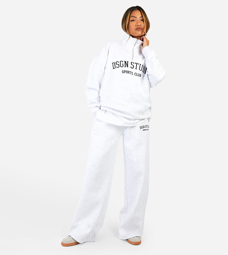 سويتشيرت واسع بنصف سحاب 